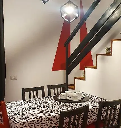 Holiday home Honeycomb - Varese